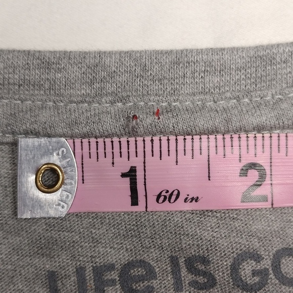 Life Is Good Womens Ladybug Design V Neck T Shirt Size Medium - Picture 5 of 8